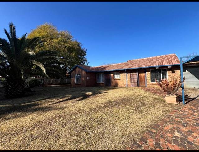 3 BEDROOM HOUSE FOR SALE IN BRAKPAN NORTH